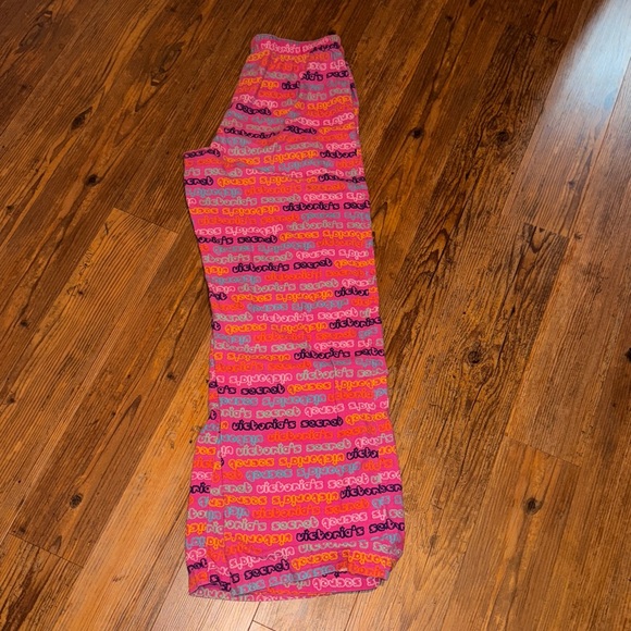 Victoria’s Secret flannel pajama set - Picture 2 of 5